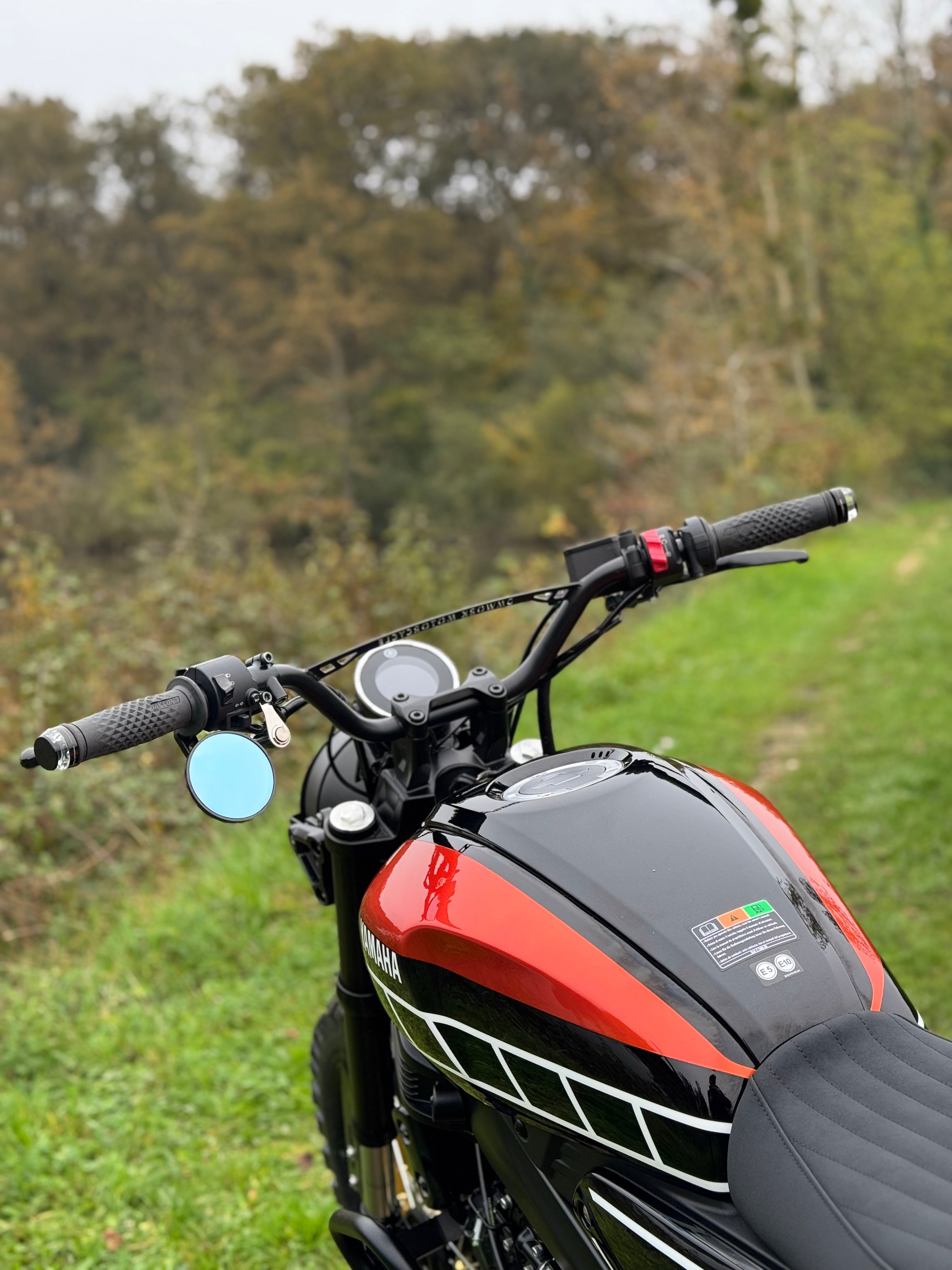 XSR Legacy 125cc sur mesure