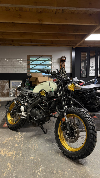 Get & Champagne – Série limitée XSR 125 par Le Cent Vingt Cinq! Réserve dès maintenant