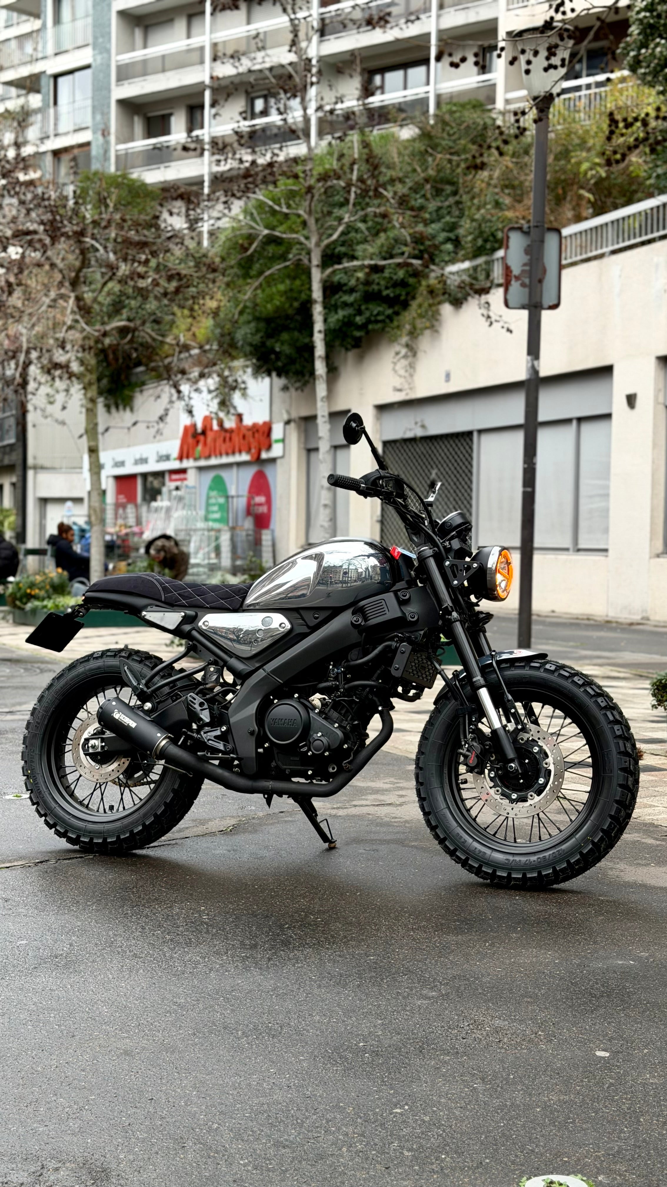 XSR Legacy 125cc sur mesure